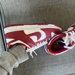USC Dunks