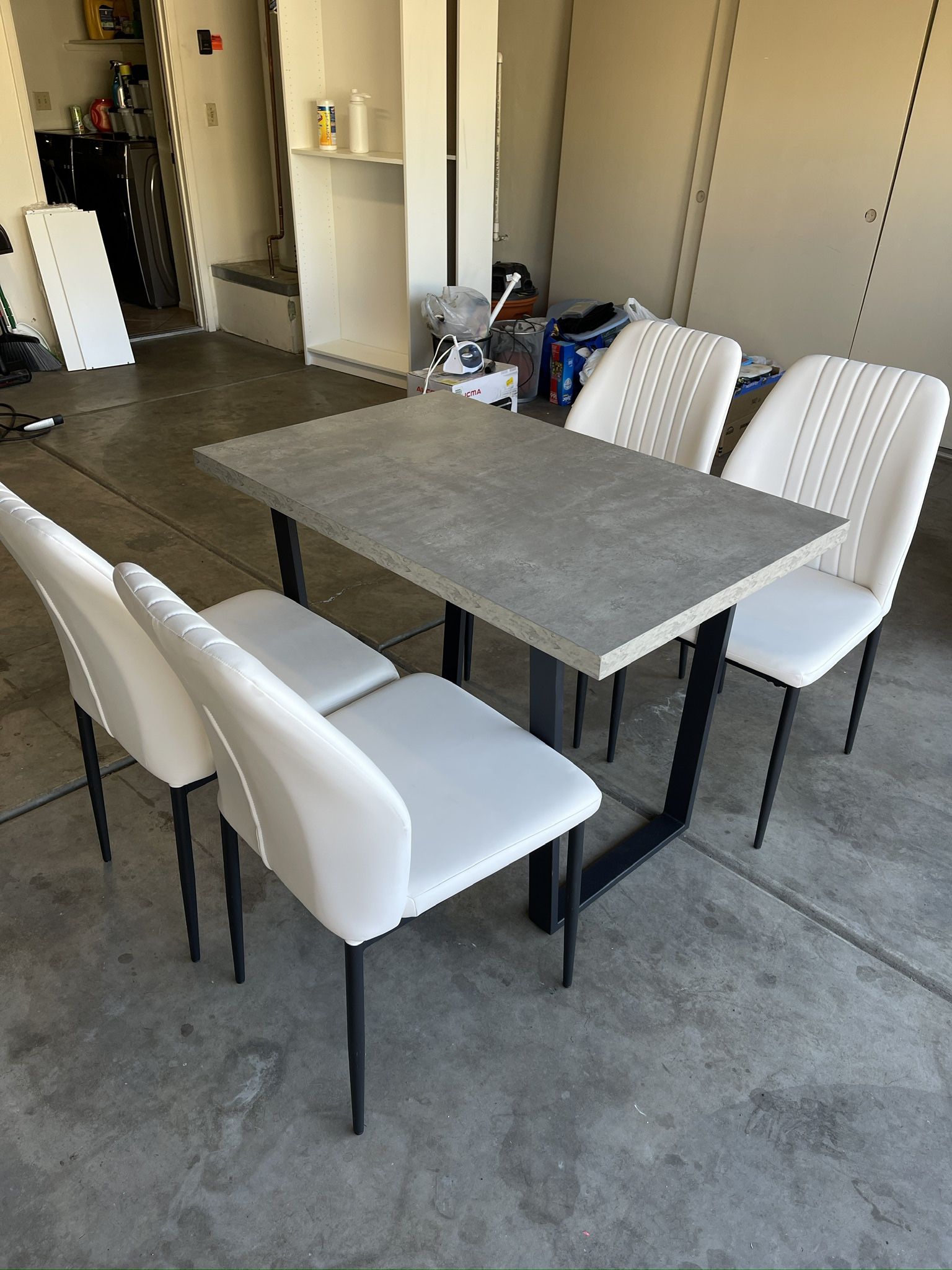 Dining Table Set