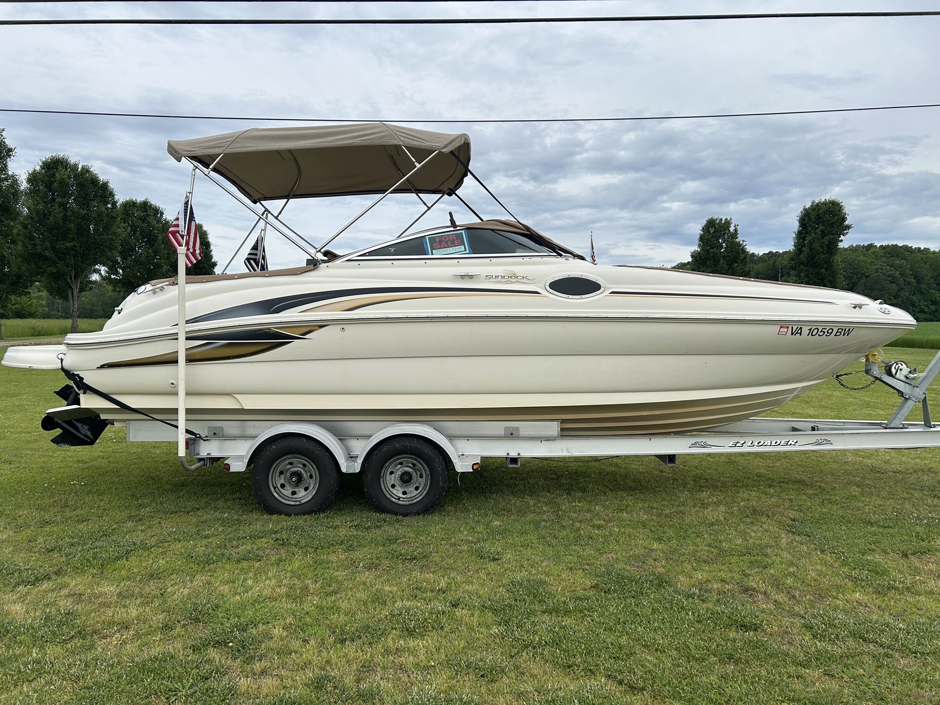 2001 Searay 240 Sundeck