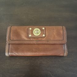 Vintage 1980 Marc Jacob’s women’s tan leather wallet 