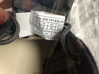 Ugg shoes,size big kid 6 or adult women’s 7.5