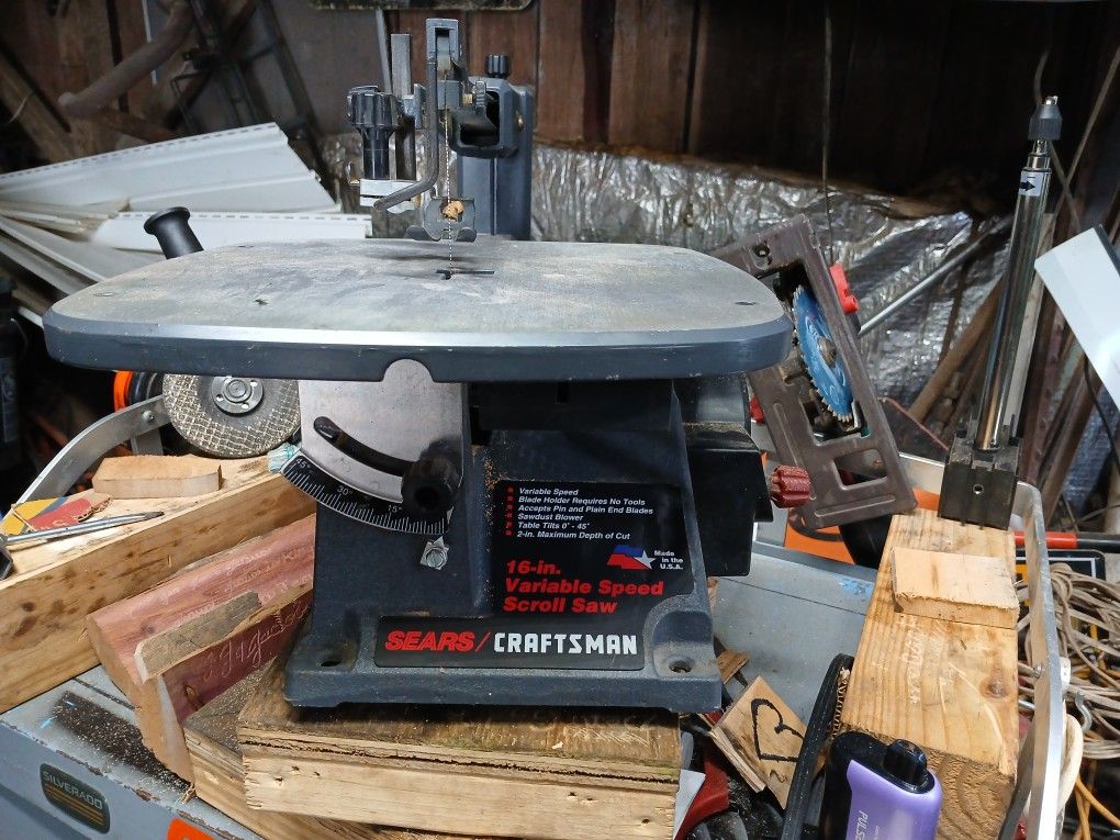 Craftsman 16 in. Variable Speed Scroll Saw