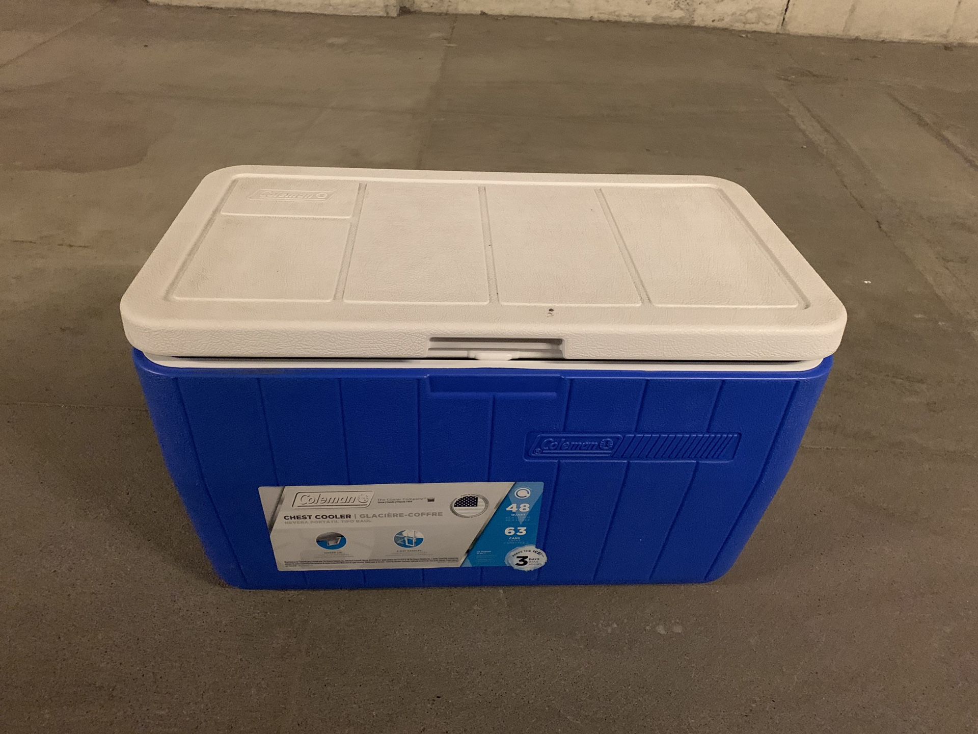 Coleman 48 quartz cooler