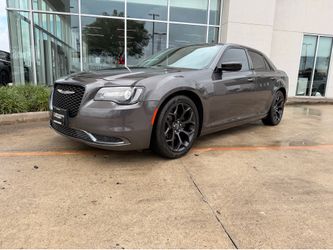 2019 Chrysler 300