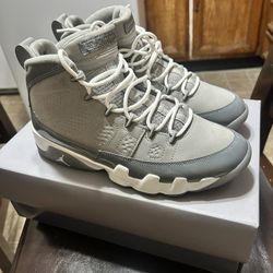 Cool Grey 9s 