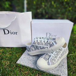 Dior Walk'n