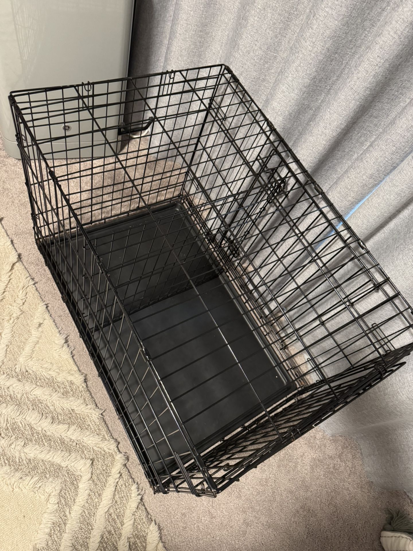 Black Wire Crate M/L