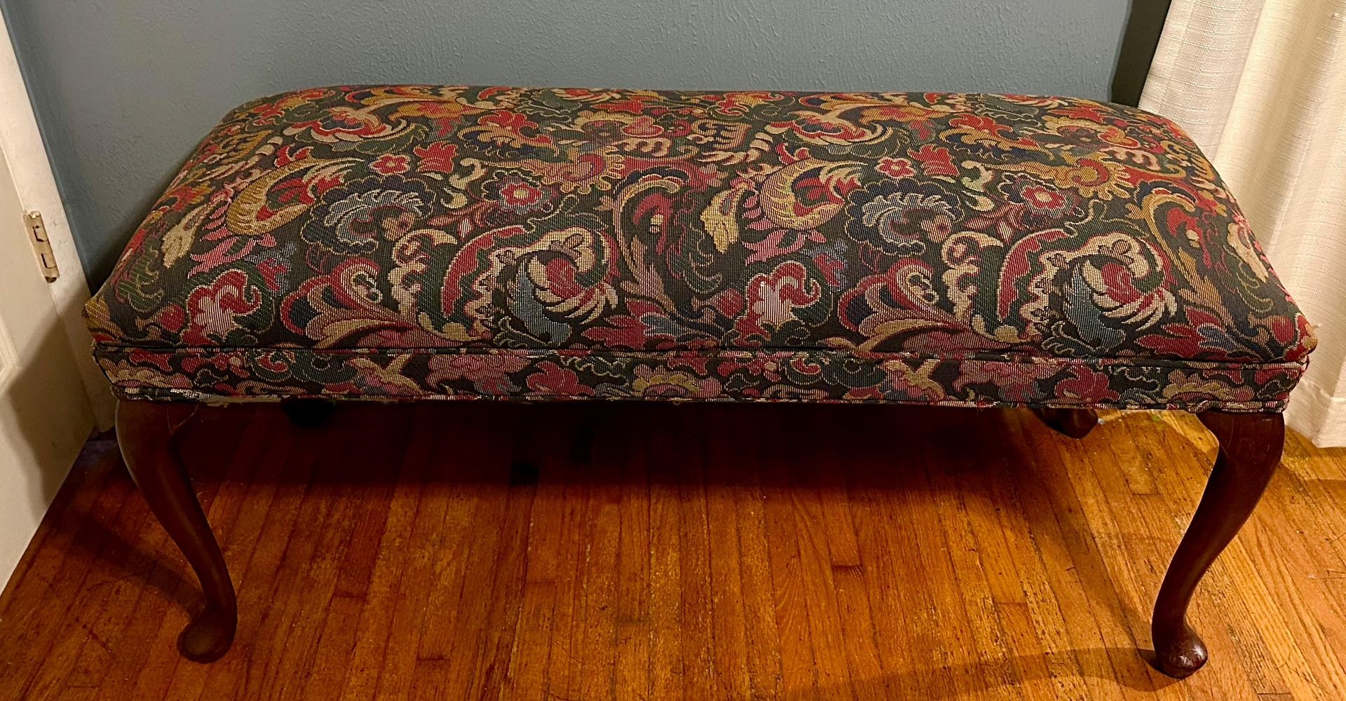 Parlor Bench 