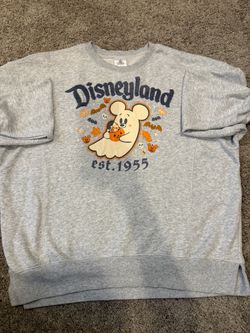 Disneyland Ghosty sweater