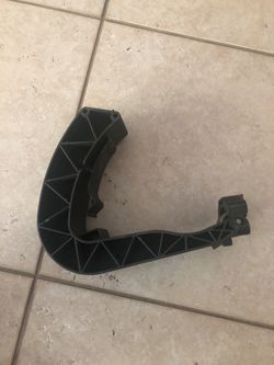 Seadoo hinge assembly
