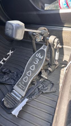 Dw3000 single pedal