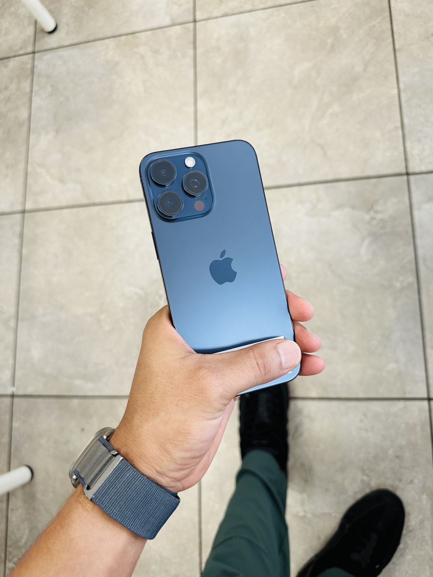 iPhone 15 Pro Max Unlocked 256GB