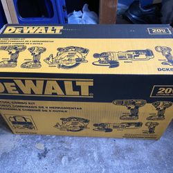Dewalt Tool Set