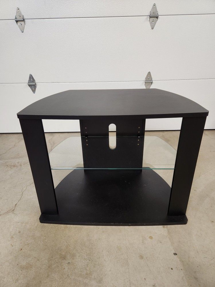 Television/Entertainment Center