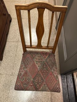 Late 1800s/early 1900s Eastlake or Aesthetic Movement side chair.
