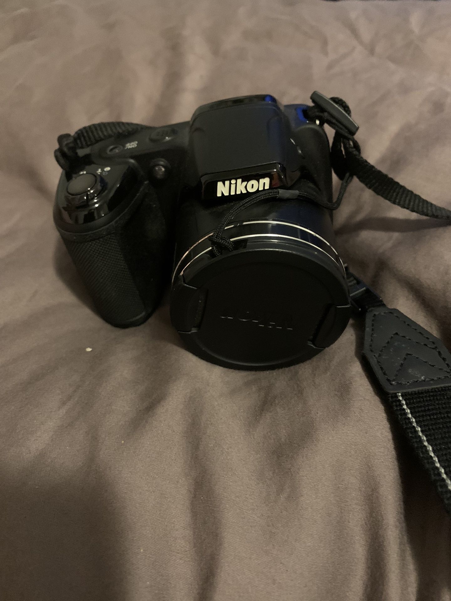 NIKON COOLPIX L320