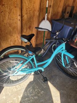 Huffy Beach Cruiser