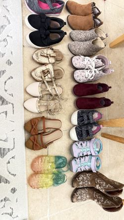 Girls shoes size 10/11