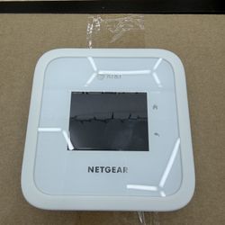 Netgear Nighthawk M6