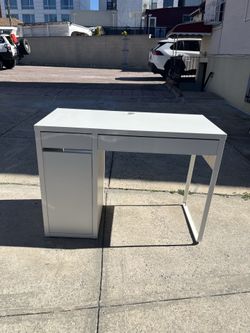 White IKEA MICKE desk