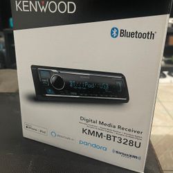 Kenwood Media Receiver 