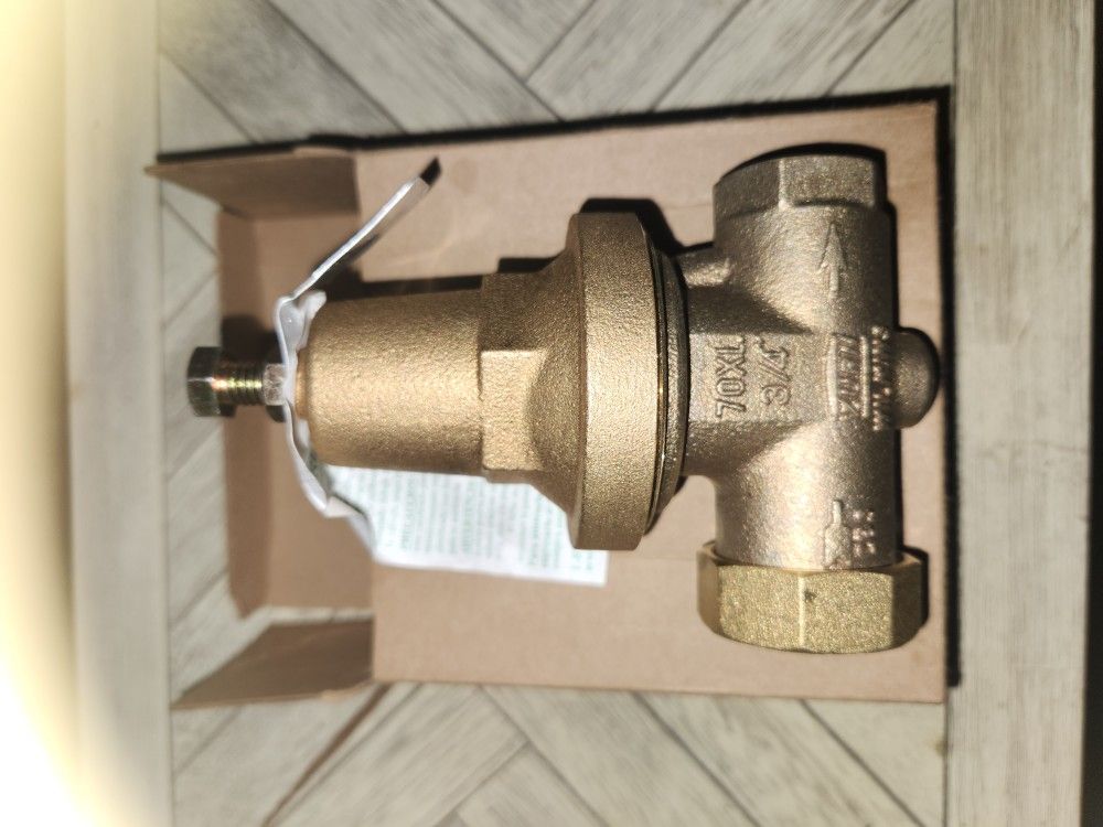 Water Pressure Reducing Valve 3/4" Model 70xl