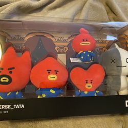 BT21 Universe Plushies
