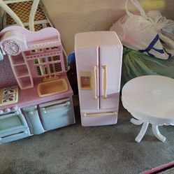 OUR GENERATION "18 DOLL KITCHEN SET