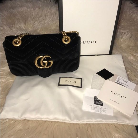 Gucci black velvet marmont bag