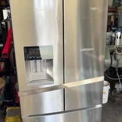 Whirlpool Refrigerator 
