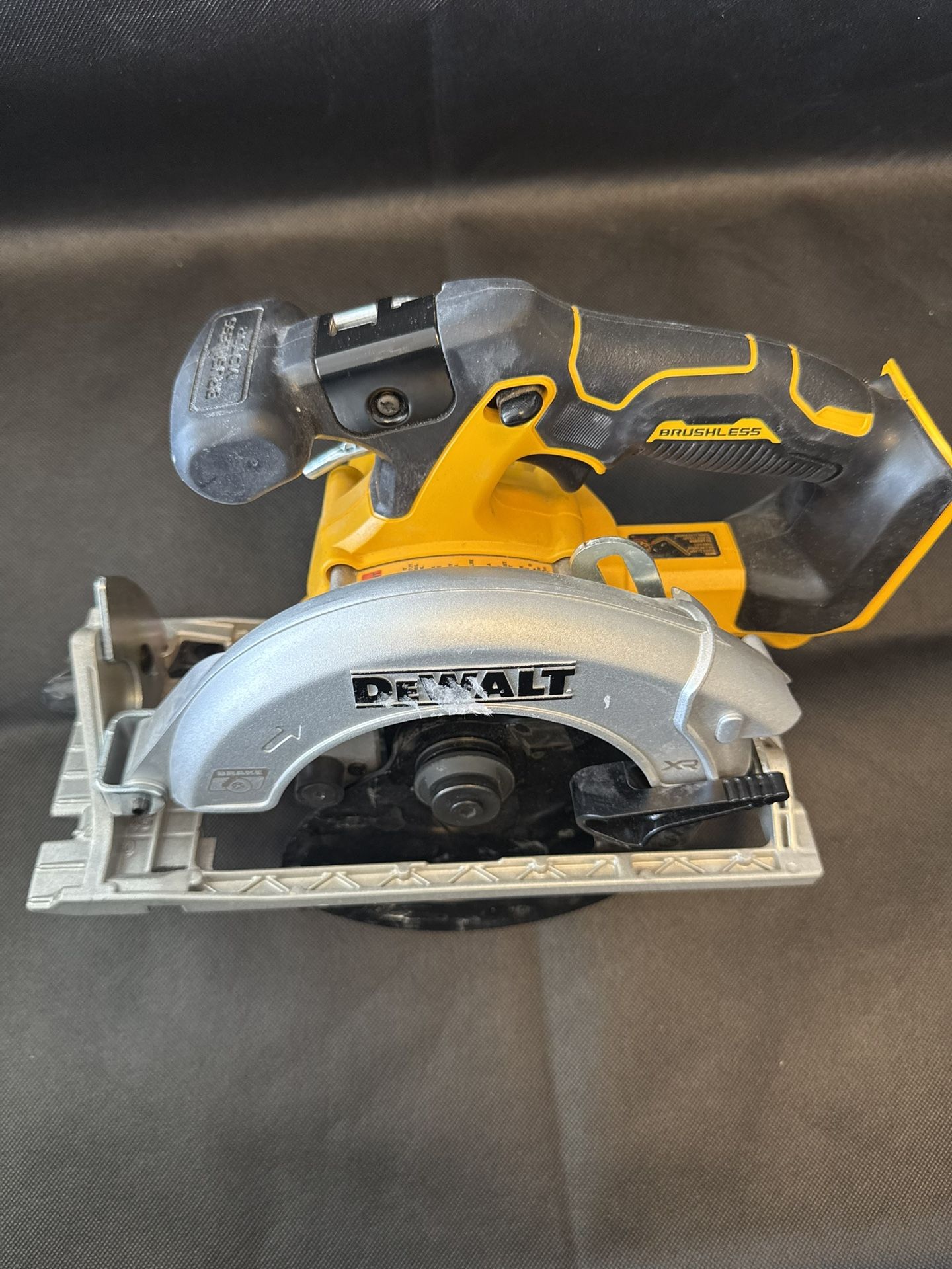 Dewalt Sidewinder Style Saw