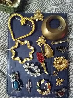 Vintage Brooches