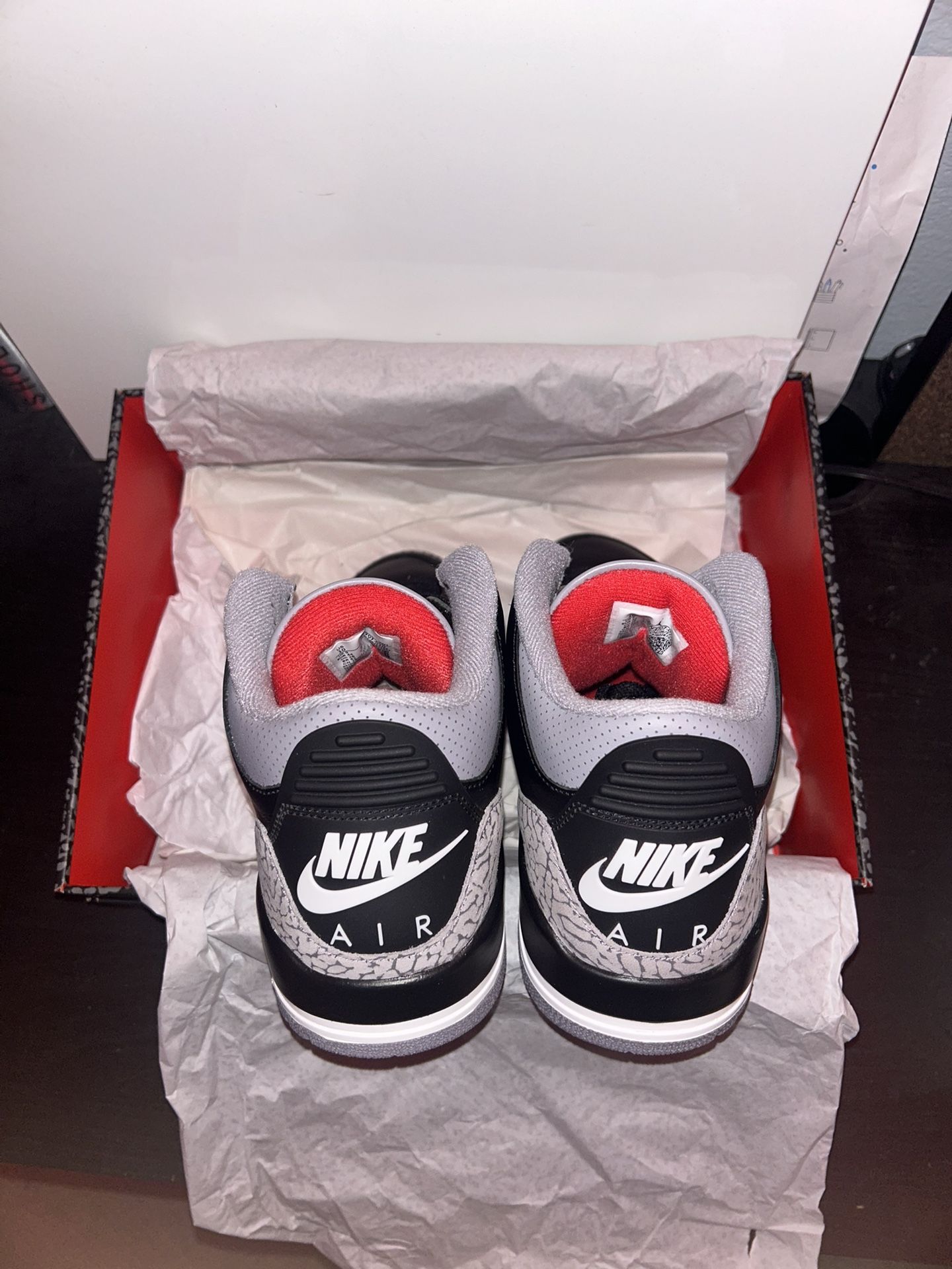 Jordan Retro 3s Black Cements