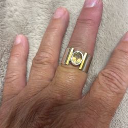 Ring