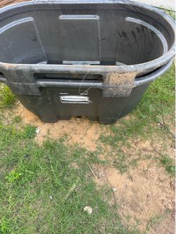 Rubbermaid stock tank 100 gallons
