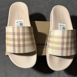 Burberry slides multicolored women’s size 7