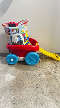 Mega Bloks Block Scooping Wagon + 65 Building Blocks Bundle
