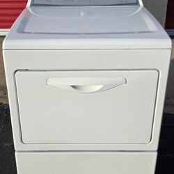 Whirlpool Dryer for Sale
(Runs Great)
Comes w/Warranty 
Delivery Available 

Our store is located at 
1260 Highway 85 N
Fayetteville,  GA 
