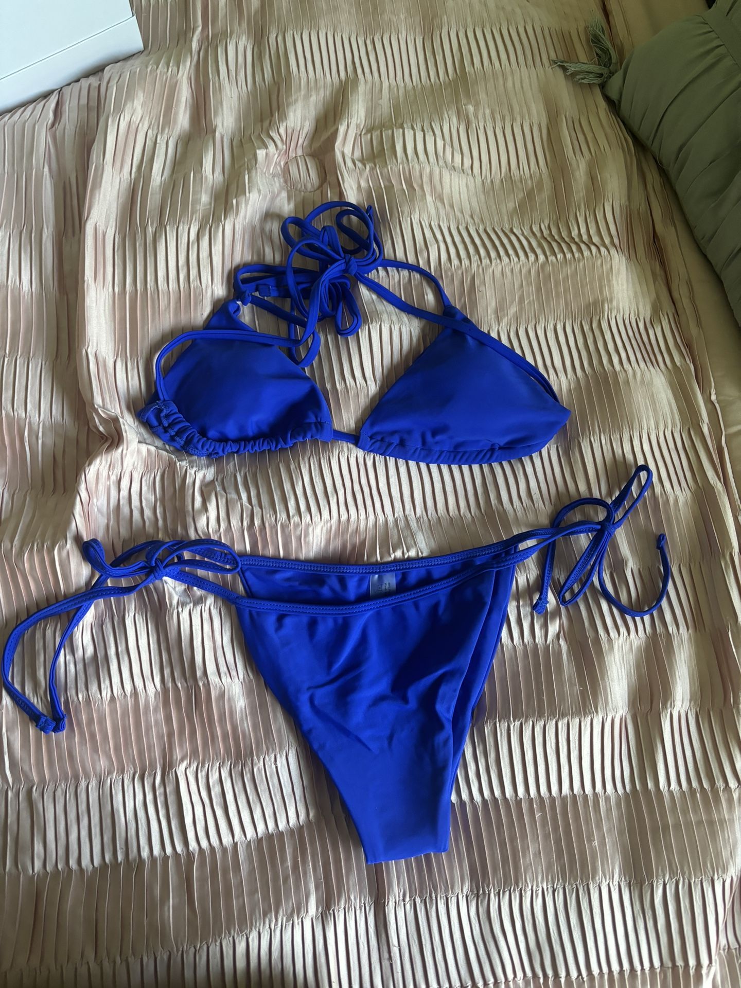 black and blue bikini sets