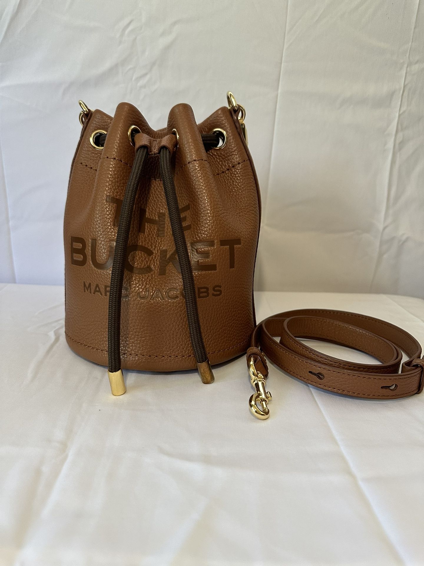 Marc Jacobs Bucket Bag