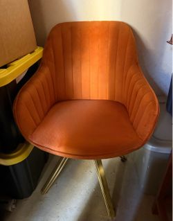 Swivel Office Chair/Accent Chair Orange Velvet