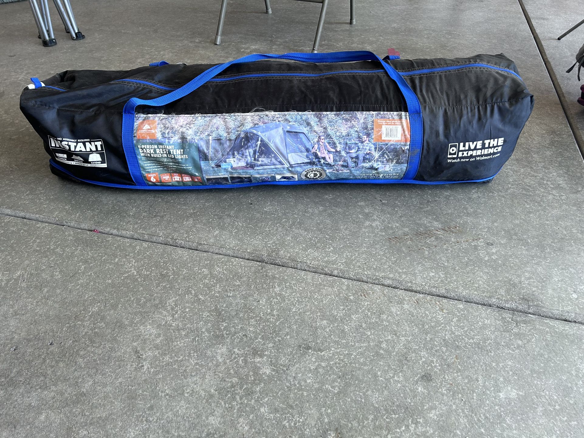 Ozark Trail 6-person Instant Tent & 3 Tomshoo Sleeping Bags