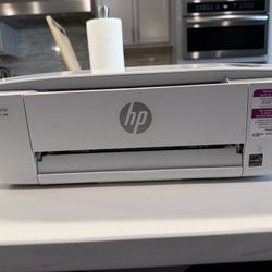 HP DeskJet 3755 Compact All-in-One Printer – Lightly Used