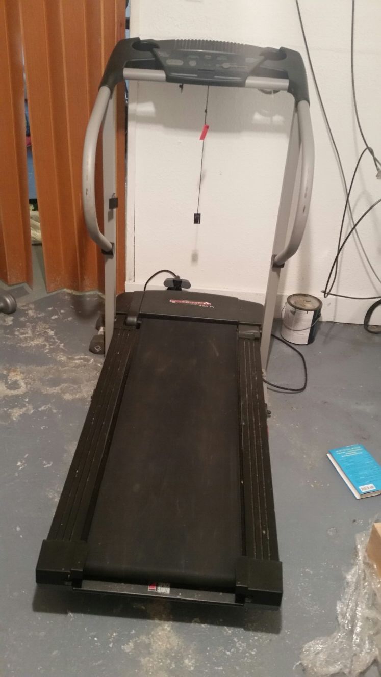 Pricedrop today!! Proform 480 Pi Treadmill