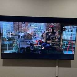 75inch TV 