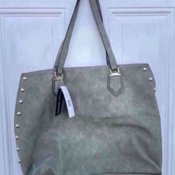Steve Madden Hand Purse , 17"x 14" Retails $100  