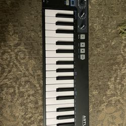 Arturia Keystep Controller And Sequencer MIDI Controller Keyboard 