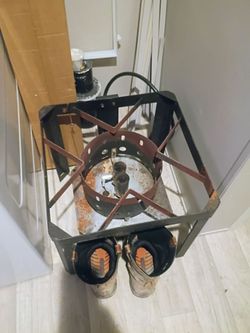 Crawfish pot, high output double burner with push start, 3 crawfish coolers