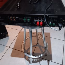 SONANCE AMPLIFIER.  SONAMP 275 SE  800 WATT. EN PERFECTA CONDICION. TESTED. HIGH POWER FOR MORE THAN 2 SPEAKER WITHOUT PROBLEM.   COGE VARIOS PARLANTE