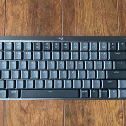 Logitech MX Mechanical Mini (No Logitech Bolt/ USBDongle)